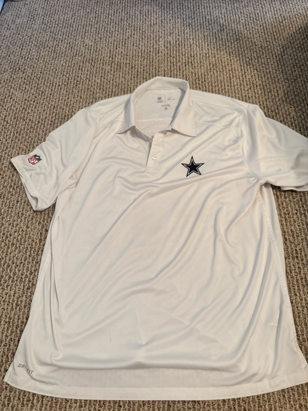 Men's White Dallas Cowboys Short-Sleeve Performance Polo